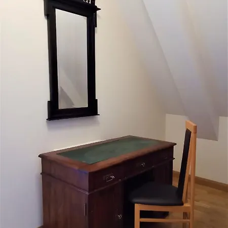 Alojamento de Acomodação e Pequeno-almoço Dom Notre Dame Wrocław