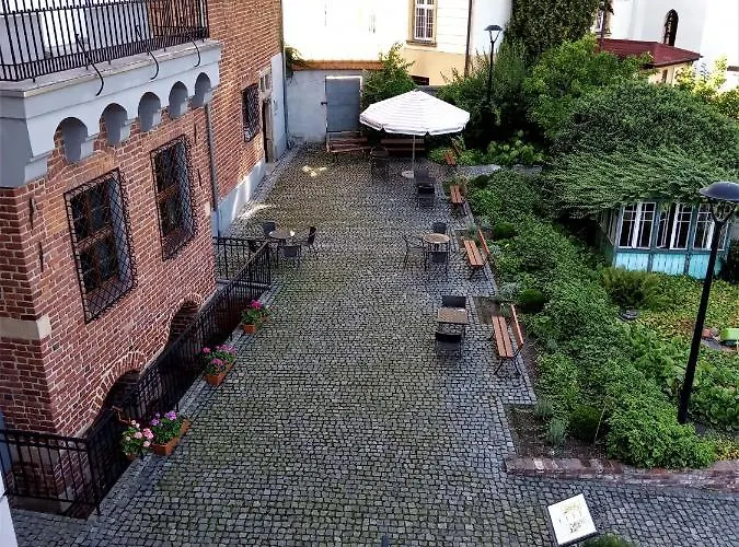 Bed & Breakfast Dom Notre Dame *